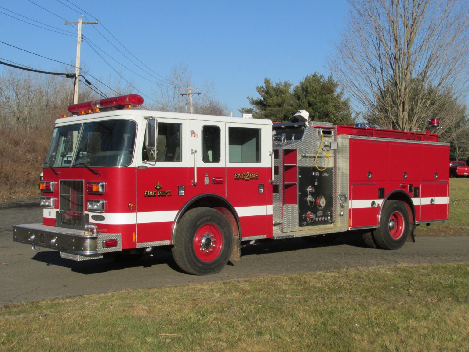 2003 Pierce Saber Pumper 1250/750 (E3904) | Fenton Fire