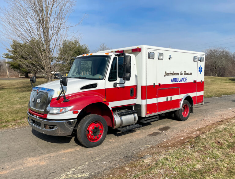 2013 International 4300 Horton Ambulance (R2328) | Fenton Fire